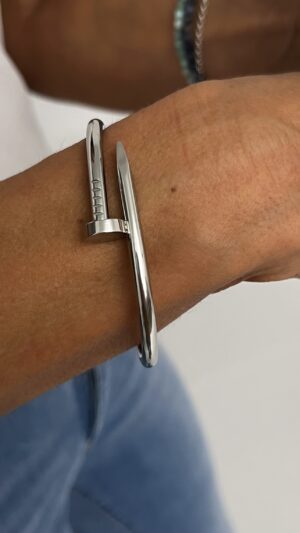 Pulsera de Acero Clavo