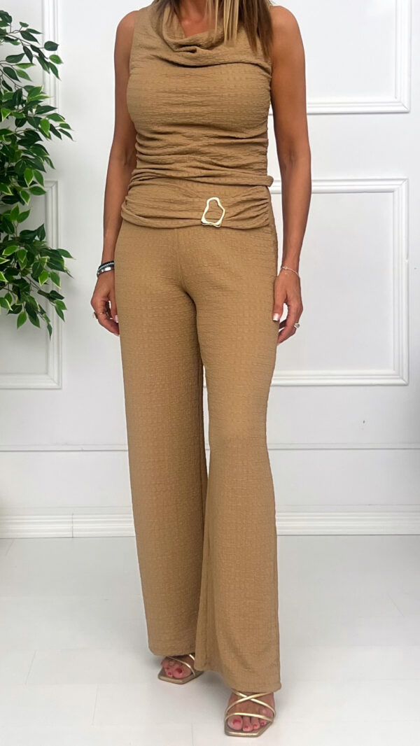 Conjunto Saeni