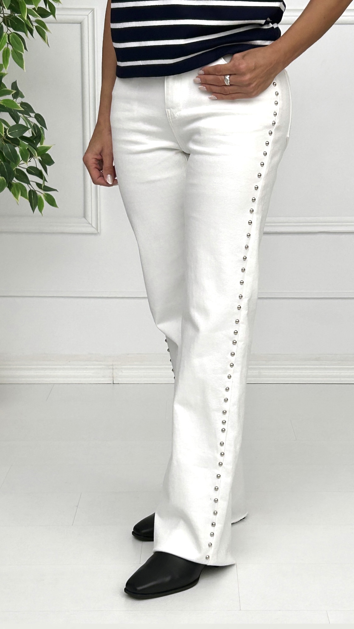 Vaquero Blanco Tachuelas - Imagen 2